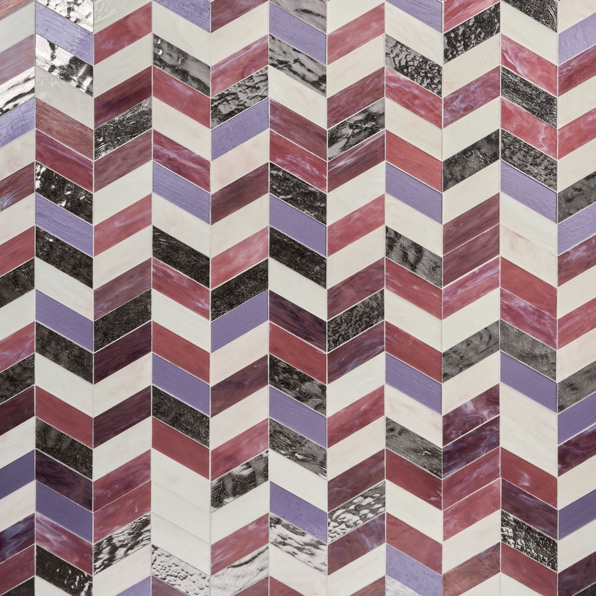 Elizabeth Sutton Envy Fiji Purple Polished Glass