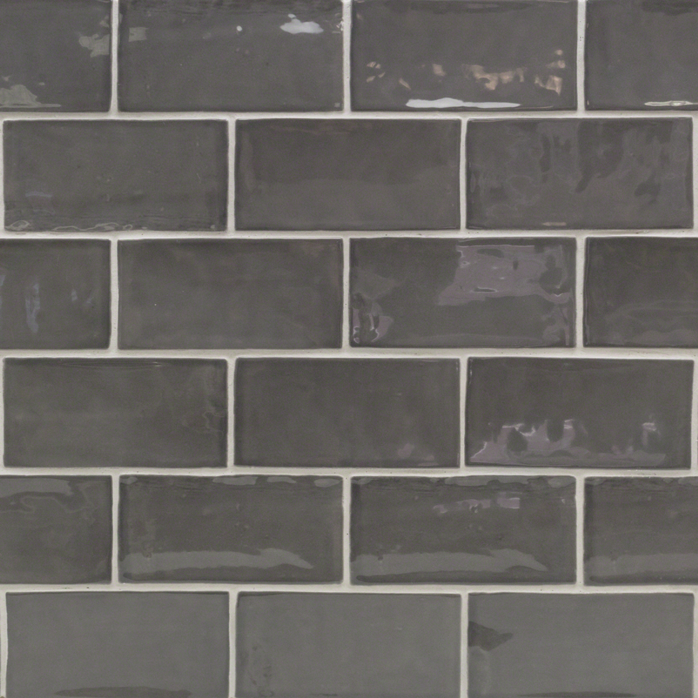 Masia 3x6 Gris Oscuro Polished Ceramic