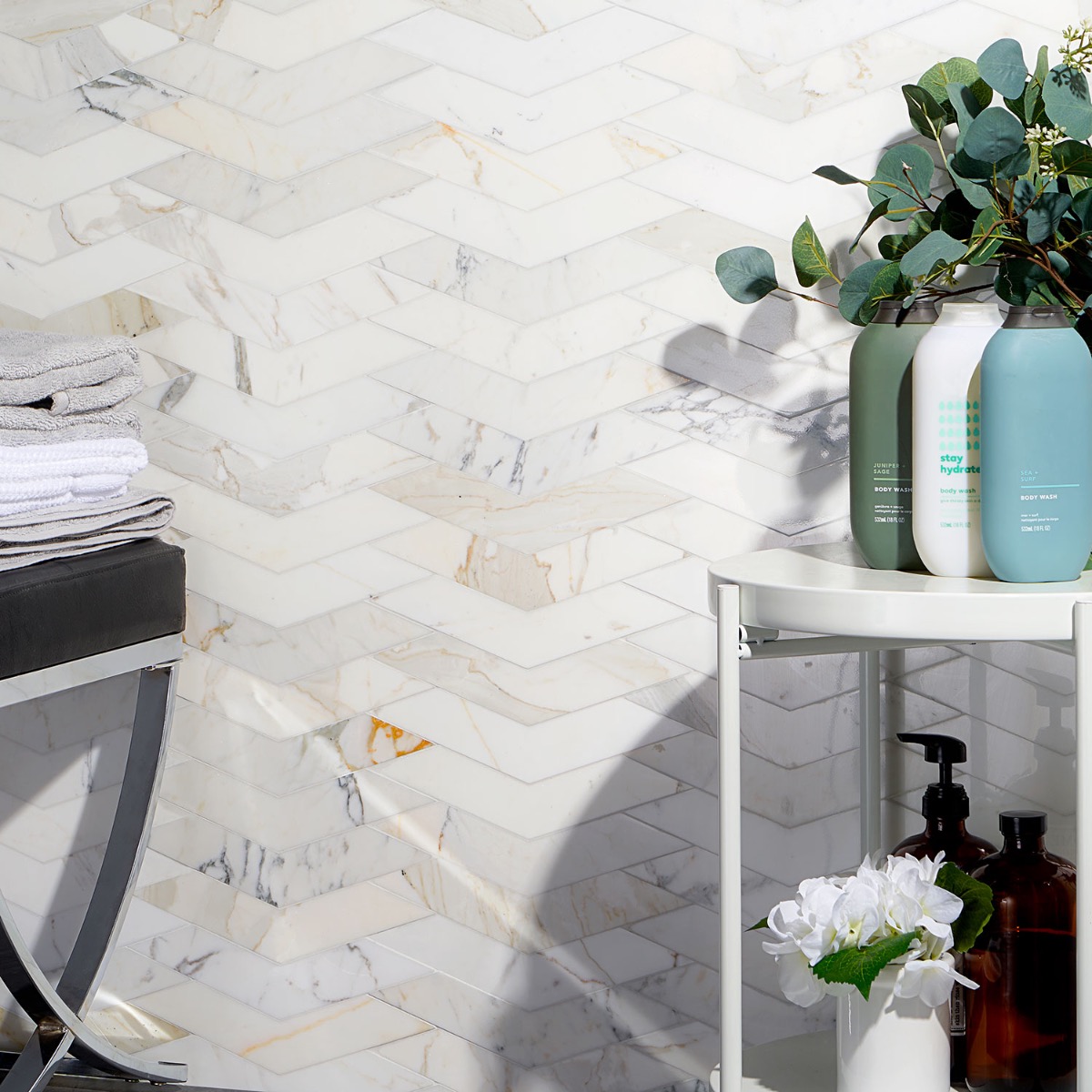 Close Out - The New Palm Beach by Krista Watterworth Floral White