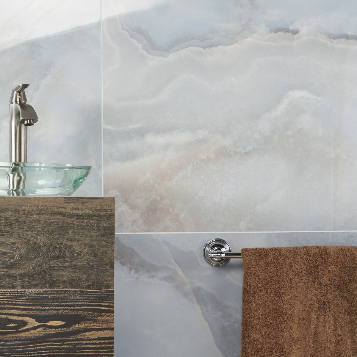Onix Pearl Sky 24x48 Polished Porcelain