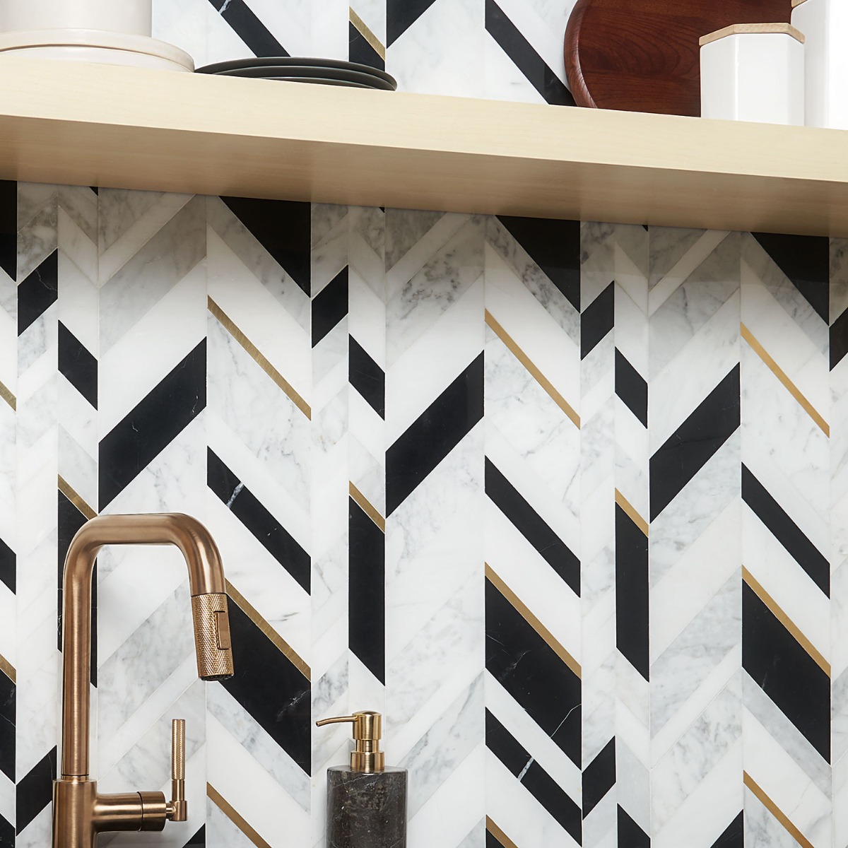 Zayden Nero Blanco - White Carrara, Nero Marquina, Asian Statuary, & Brass Polished Marble + Brass