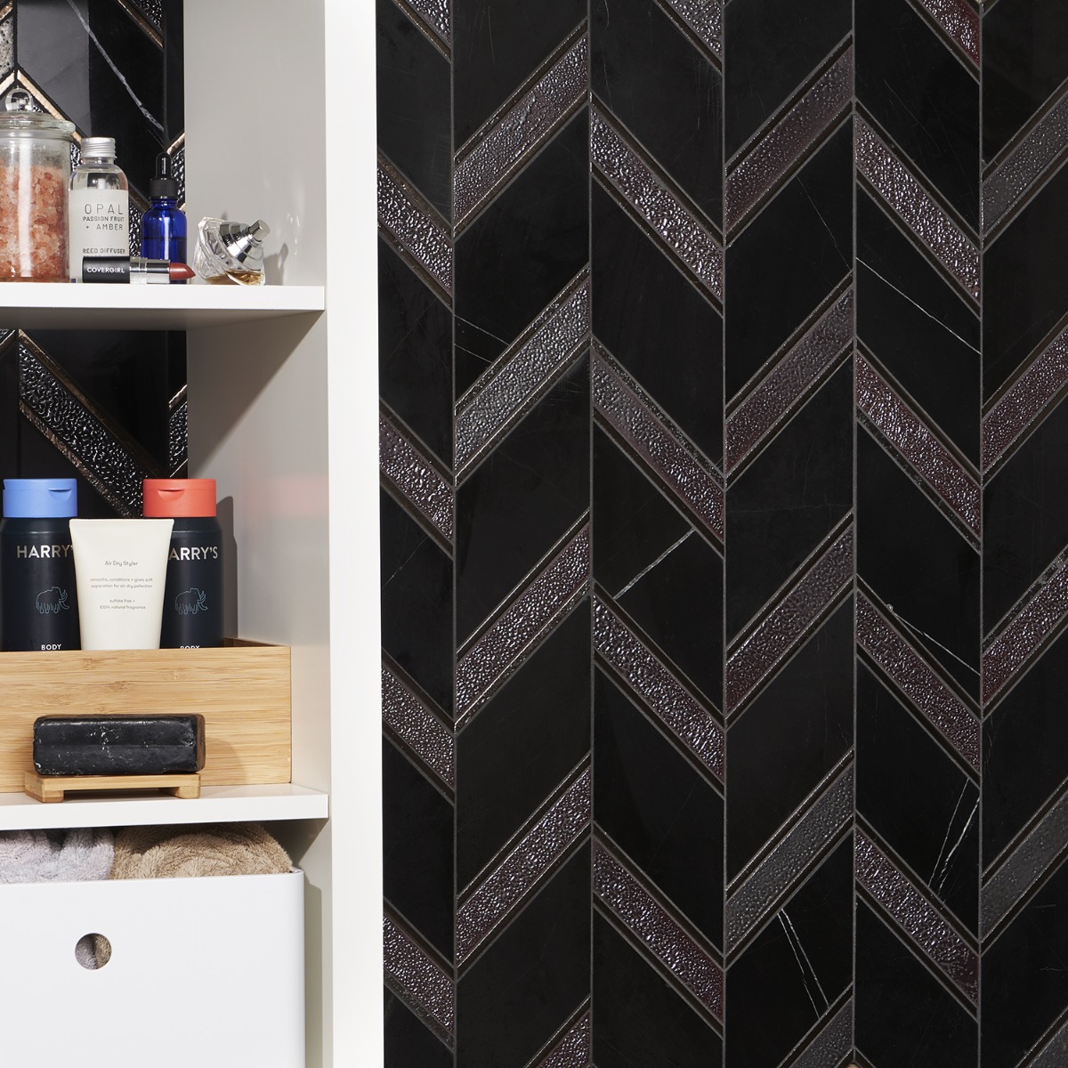 Close Out - Art Lava Chevron Barcelona - Lava Stone & Nero Marquina