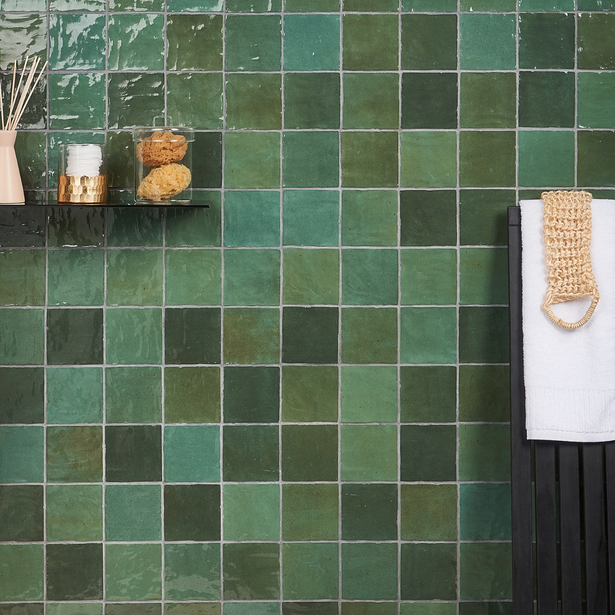 Serena Green 4x4 Glossy Ceramic Tile